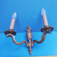 Лампа за стена-бронз, снимка 1 - Антикварни и старинни предмети - 28488230
