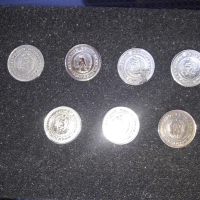 Продавам 7 бр.монети от 1ст. 1990г , снимка 1 - Нумизматика и бонистика - 44856550