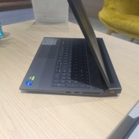Чисто нов геймърски лаптоп Dell G5 5520 с гаранция, снимка 4 - Лаптопи за дома - 43973459