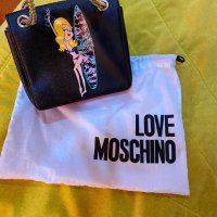 Оригинална чанта Love moschino, снимка 6 - Чанти - 28336409