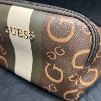 Чанта Guess, снимка 6 - Чанти - 43711156