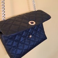 Дамска чанта Kate Spade, снимка 10 - Чанти - 43789217