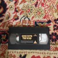 Видеокасета '' Отнесени от вихъра ''  VHS 1939г., снимка 4 - Други жанрове - 44044796
