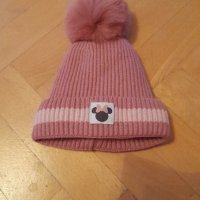 Зимна шапка за момиче 52 размер (2-4г.), снимка 1 - Шапки - 43142323