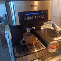 Кафемашина Финлукс с ръкохватка с крема диск, работи отлично и прави хубаво кафе с каймак , снимка 1 - Кафемашини - 40556811