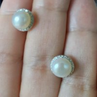 Японски дизайнерски обеци с естествена перла и циркон - проба 925 / Oт "Swan" pearls , снимка 2 - Обеци - 33148077