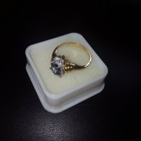 18k. златен пръстен с диаманти и сапфири, снимка 8 - Пръстени - 40624952