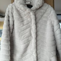 Пухкаво, топло палто с качулка, снимка 3 - Палта, манта - 43083862