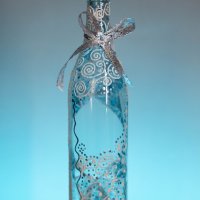Подарък за жена, за годеж, за сватба. Оригинална декоративна бутилка с чаши и други аксесоари, снимка 3 - Подаръци за рожден ден - 42707752