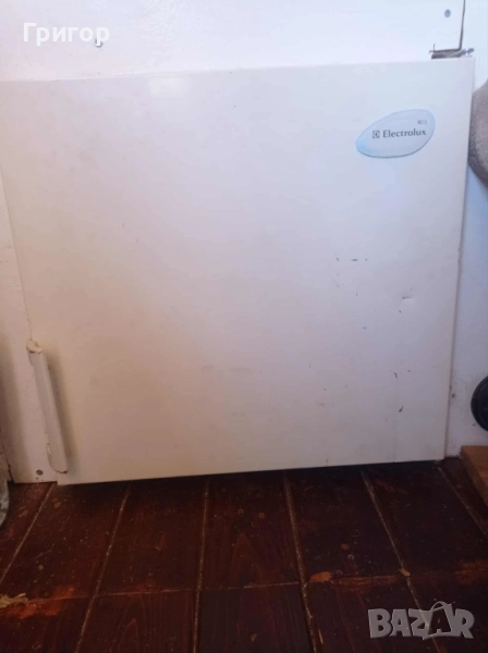 Фризер(220V) за кемпери/каравани, снимка 1