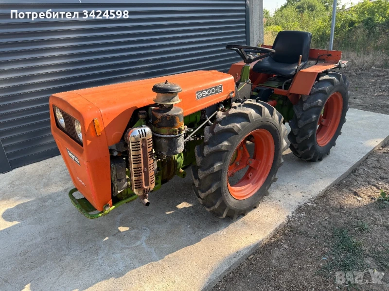 Лозаро-овoщарски трактор, снимка 1