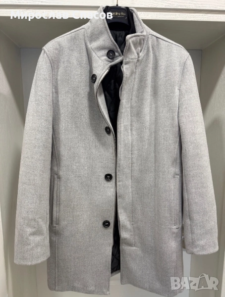 Мъжко палто Zara - светлосиво, елегантен модел. Размер S, снимка 1