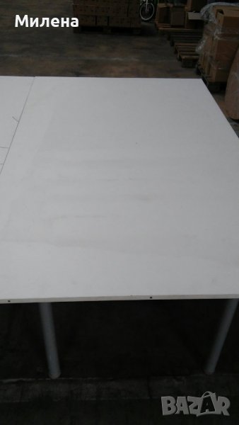 Маса/подиум, снимка 1