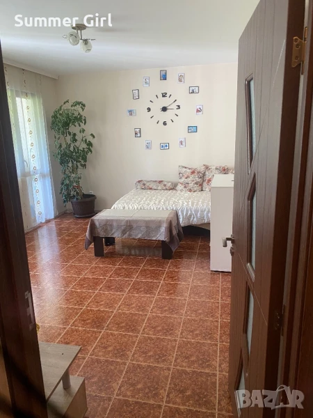 Продава се студио, напълно обзаведено, снимка 1