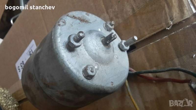 Ел двиг. 12 V  , снимка 1