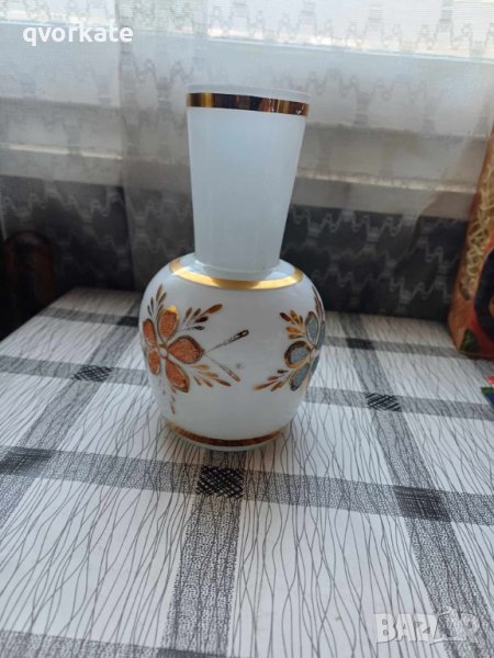 Стъклена ваза, снимка 1