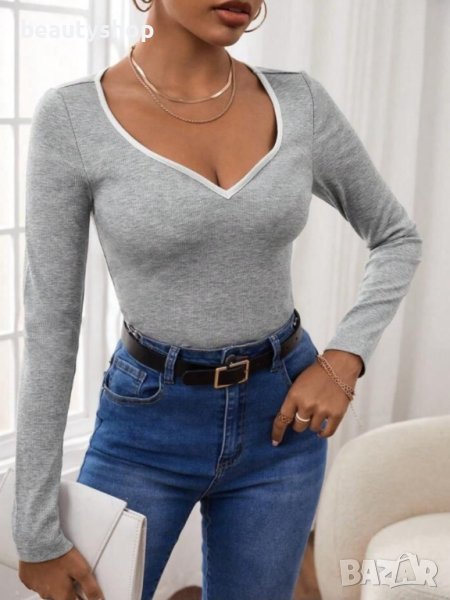 сива блузка с деколте, снимка 1