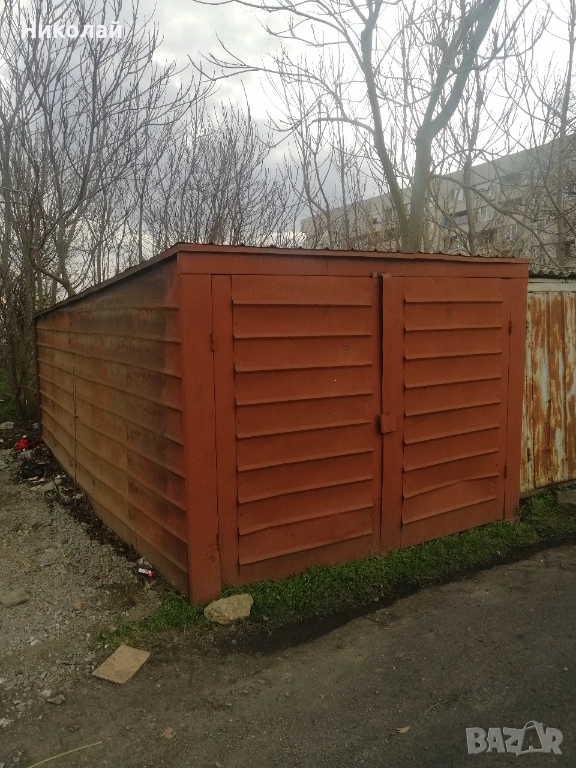Продавам метален гараж , снимка 1