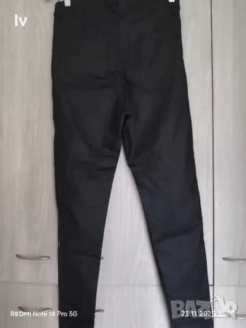 Дамски еластичен панталон имитация на кожа , снимка 3 - Панталони - 52512673