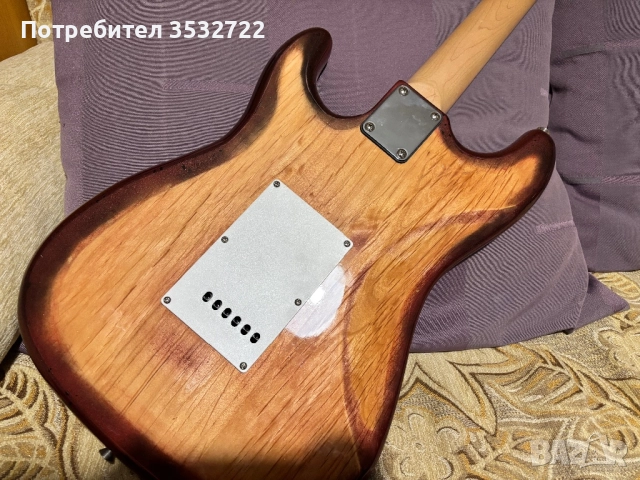 Електрическа китара, снимка 7 - Китари - 50829997