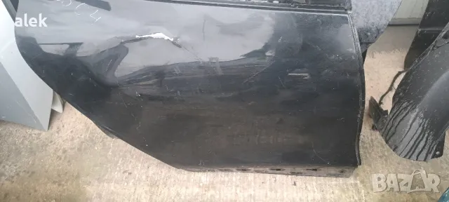 renault clio 4 задна дясна врата цена 100 лв , снимка 3 - Части - 47969971