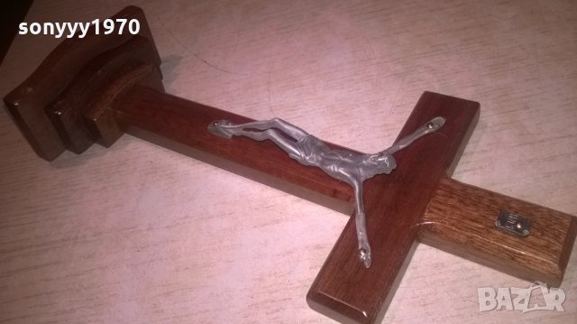 поръчан-Кръст С ХРИСТОС от дърво и метал на поставка-25Х11Х4СМ, снимка 9 - Колекции - 27388261