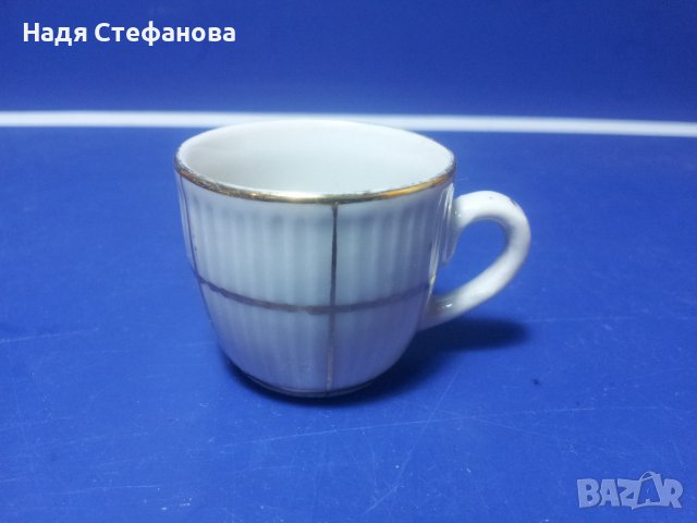 Ретро буренце и 6 буренца порцеланови за греяна ракия от някога си , снимка 7 - Чаши - 37440536