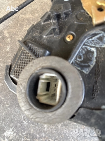 Шофьорска брава за Тойота корола версо 2004-2010, снимка 3 - Части - 52511298