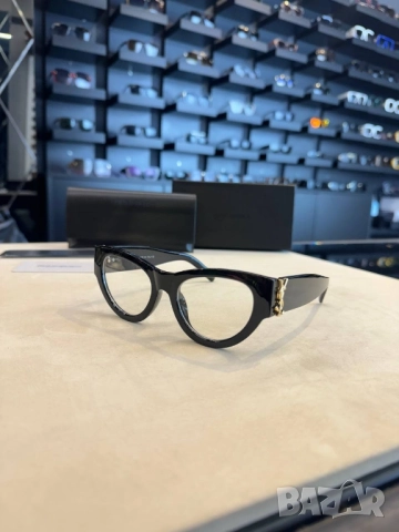 очила с черен обикновен калъф и ув защита chanel ysl saint laurent , снимка 6 - Слънчеви и диоптрични очила - 51916449