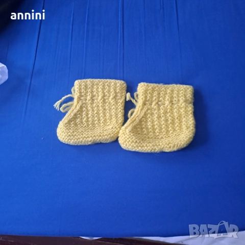 ританки за бебета плетени ръчно и бели шалчета  размери бройки, снимка 13 - Други - 51412201