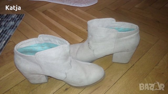 Велурени боти Bershka, снимка 3 - Дамски боти - 27088231