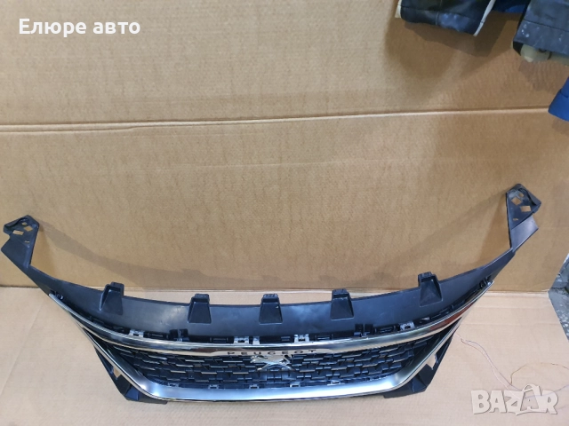 Предна решетка за Пежо 3008, снимка 3 - Части - 52475496