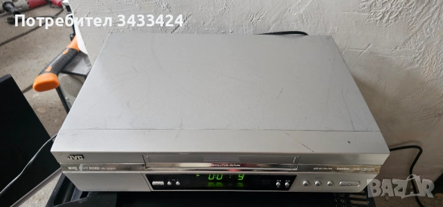 Super VHS Video Recorder JVC , снимка 4 - Ресийвъри, усилватели, смесителни пултове - 53280908