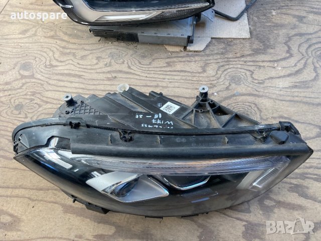 Десен фар за Mercedes A-class. W177. 18-23. Led. Оригинален., снимка 3 - Части - 43847536