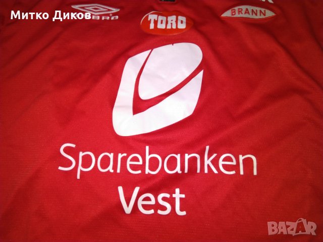 Бран футболна тениска Умбро №4 Солберг размер М, снимка 2 - Футбол - 28320199