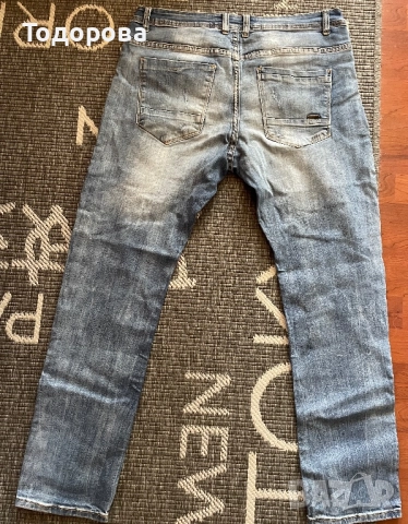 Мъжки дънки с кръпки, снимка 3 - Дънки - 52175576