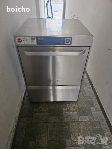 Професионална съдомиялна Miele PG 8166