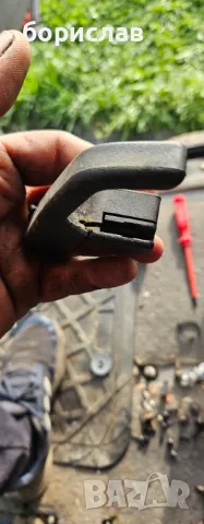 Дръжка за отваряне преден капак за Фолксваген т4, снимка 2 - Части - 49639676