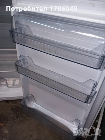 Малък хладилник без камера , снимка 4 - Хладилници - 52827718