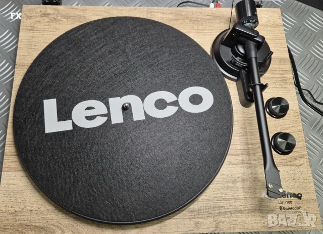 Грамофон с вградени тонколони, ретро дизайн, и Lenco LBT-188, снимка 6 - Грамофони - 53067766