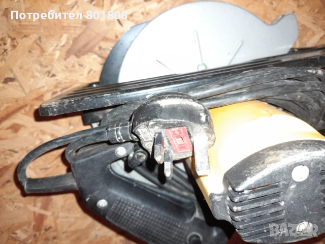 Ръчен циркуляр Dewalt DW 52, снимка 5 - Циркуляри - 51783107