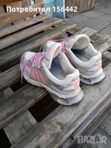 Маратонки adidas дамски 42н, снимка 3 - Маратонки - 43594672
