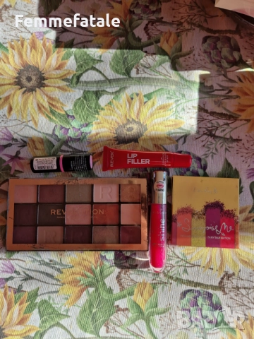 Козметичен лот Revolution, Essence, Lovely 