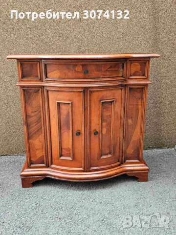 Конзолен шкаф с интарзия