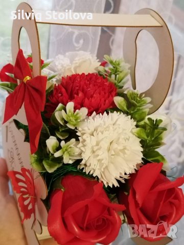 Лебеди със сапунени цветя, снимка 6 - Подаръци за жени - 39594498