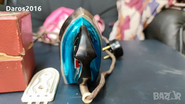 Портативна руска ютия 1967 г, снимка 9 - Други ценни предмети - 33359007