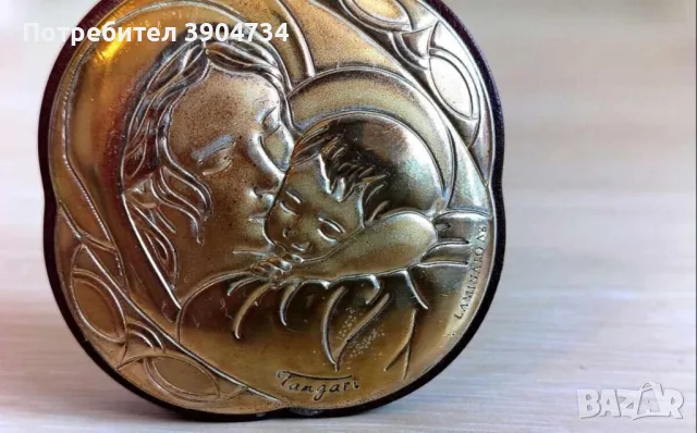 Дева Мария с Младенеца , снимка 8 - Икони - 49986522