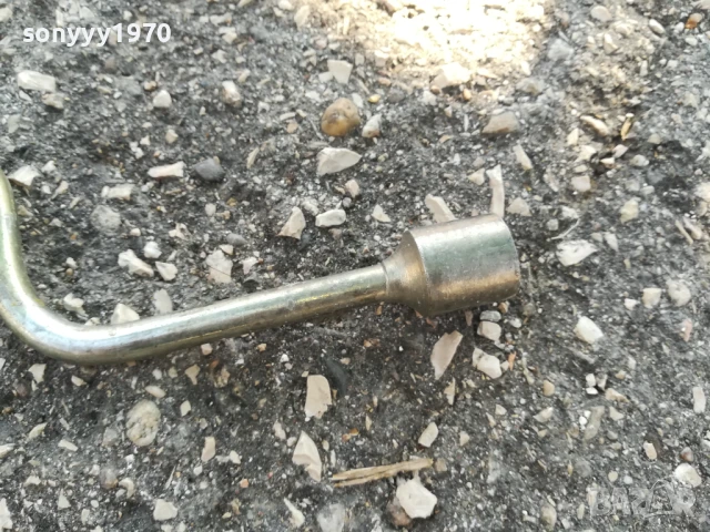 МАНИВЕЛА С КЛЮЧ 19 ЗА ГУМИ 0208251659, снимка 17 - Аксесоари и консумативи - 51228464