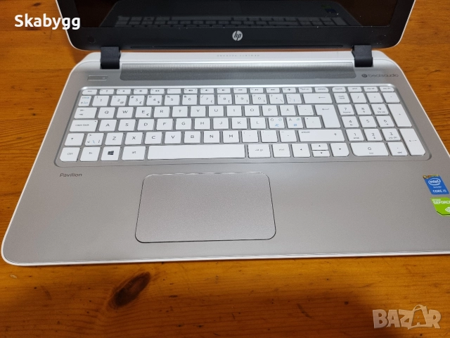 Лаптоп Hp 15 , снимка 2 - Лаптопи за дома - 52765995