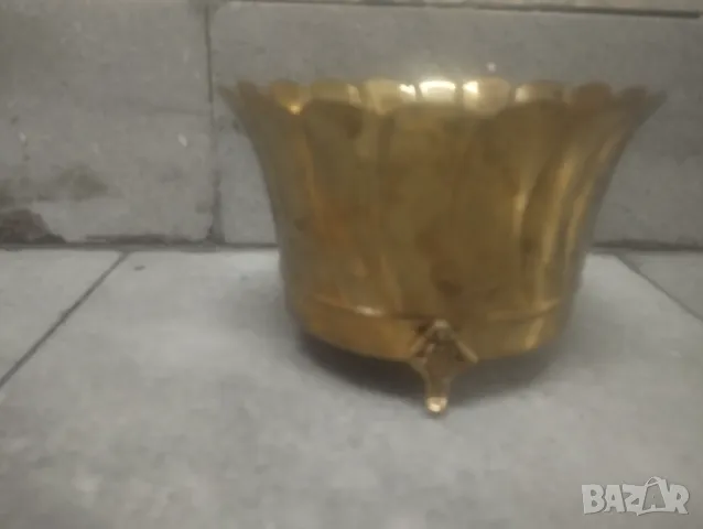 Месингова саксия,кашпа, снимка 2 - Други ценни предмети - 47809621